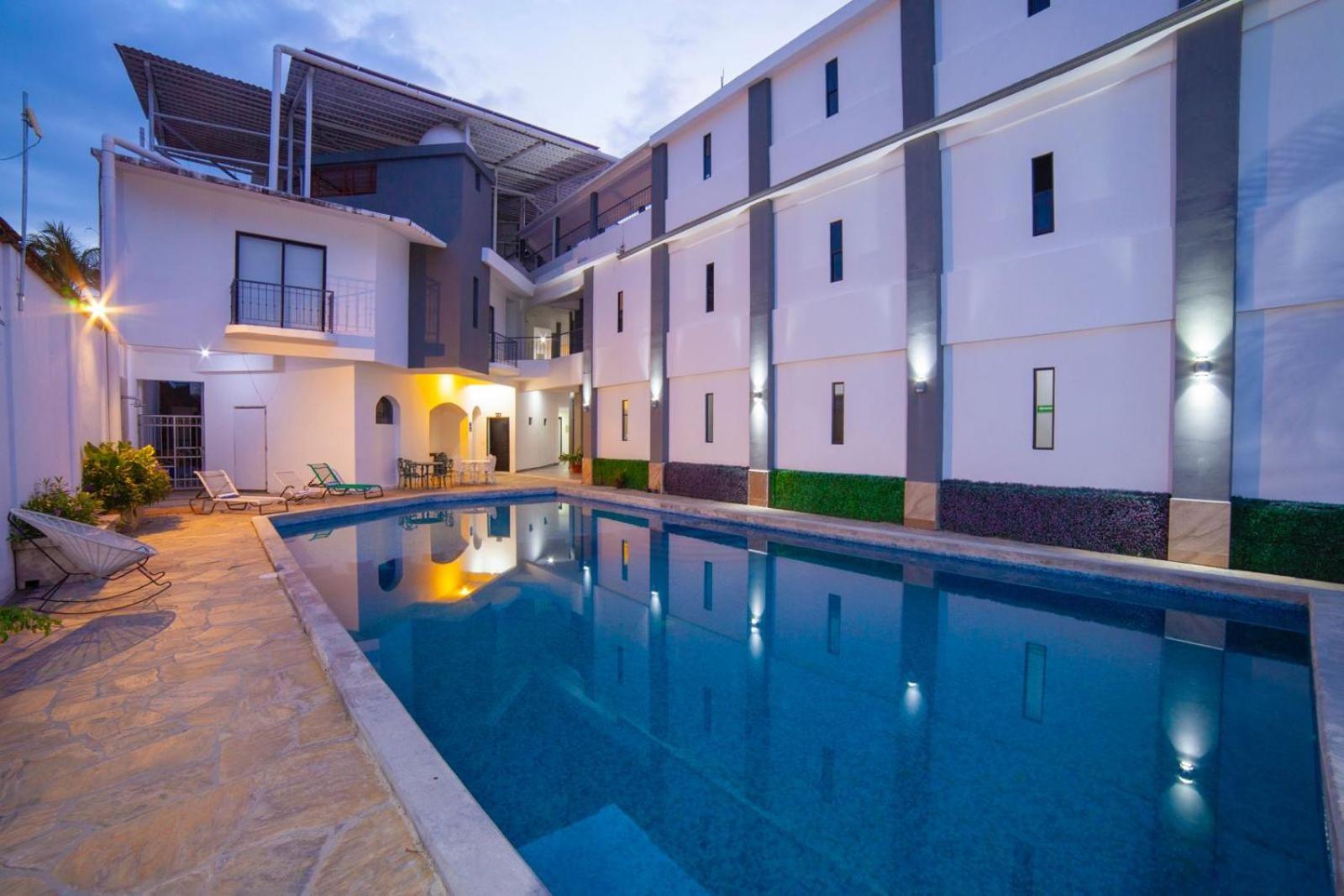 Galeria Del Angel Hotel Santa Cruz Huatulco
