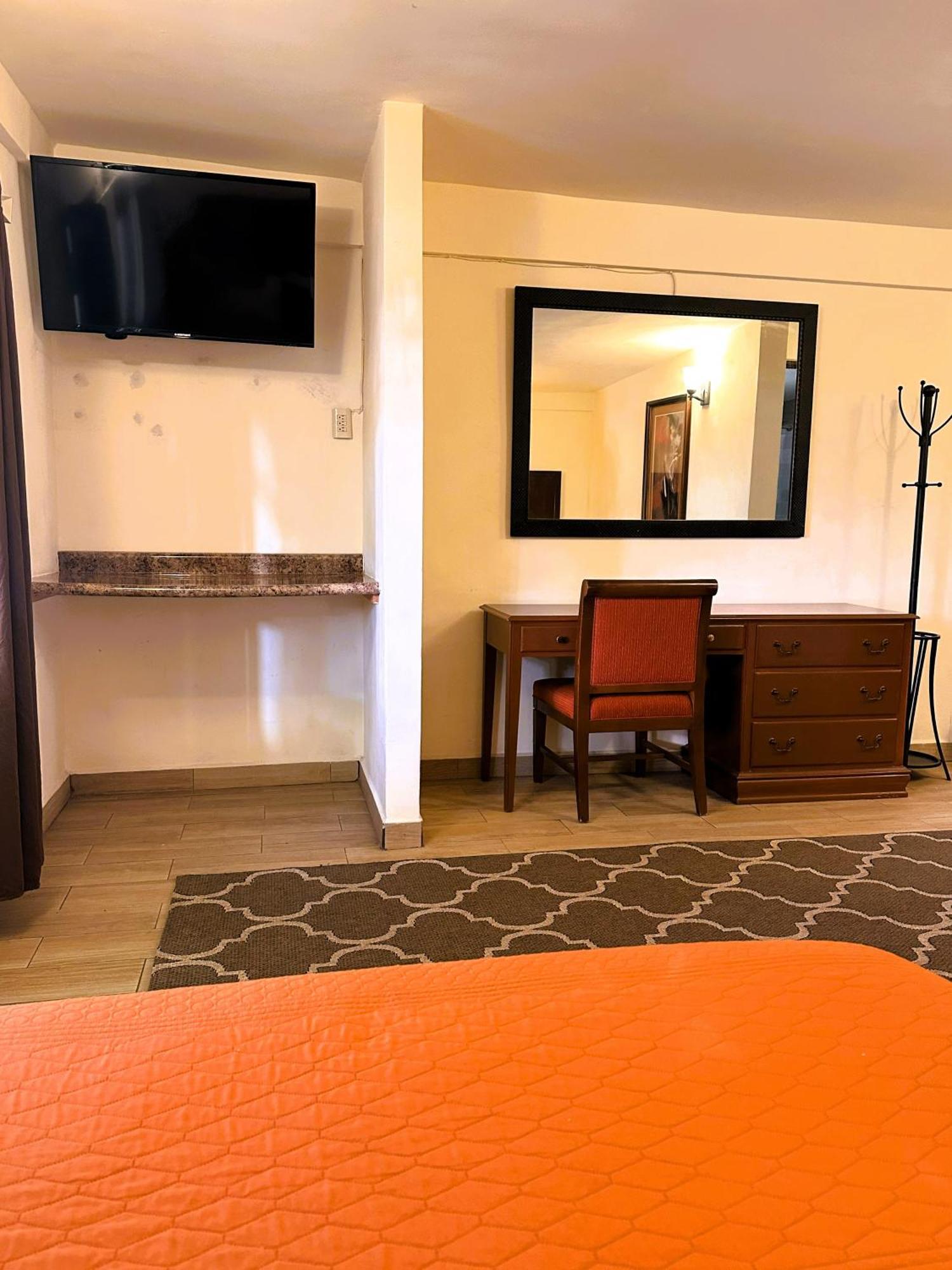 Aparthotel Casona San Cayetano & Lofts *