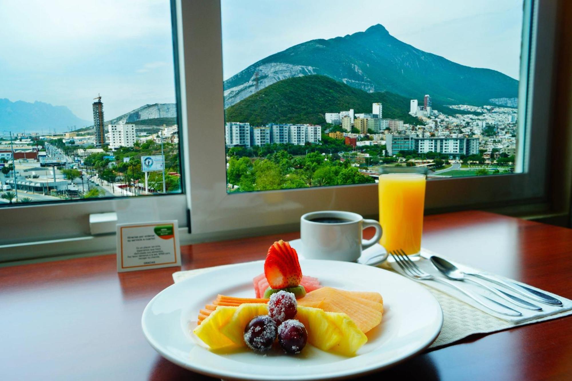 Courtyard San Jeronimo Monterrey