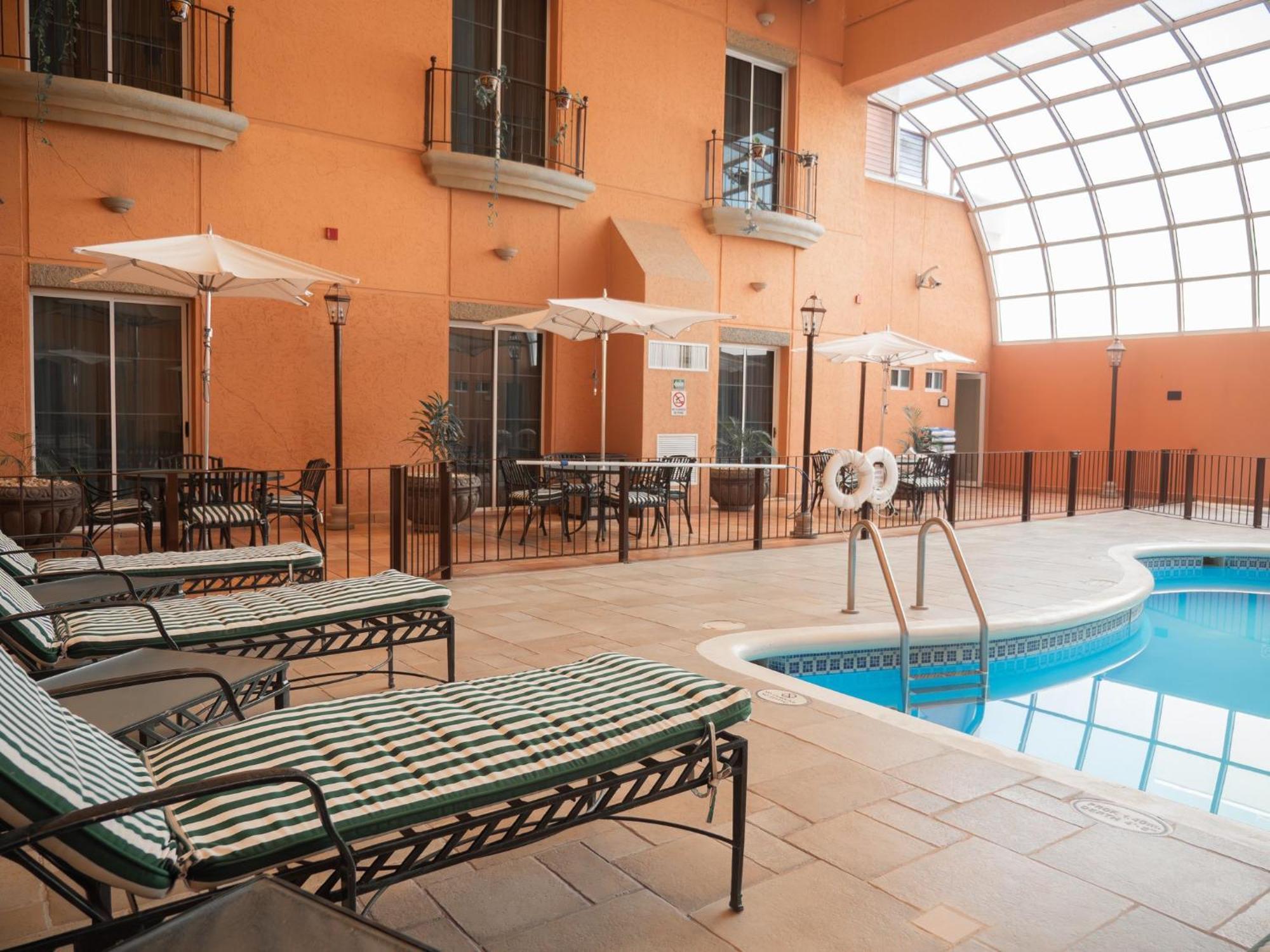 Express Silao-aeropuerto Bajio By Ihg Hotel 4*