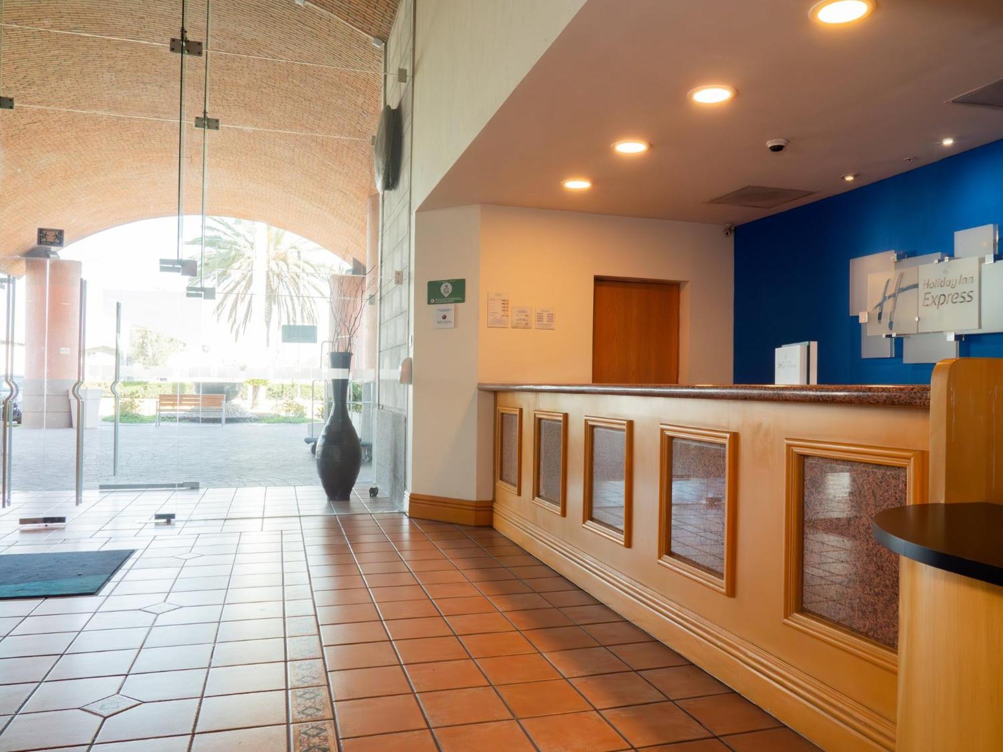 Hotel Express Silao-aeropuerto Bajio By Ihg Silao