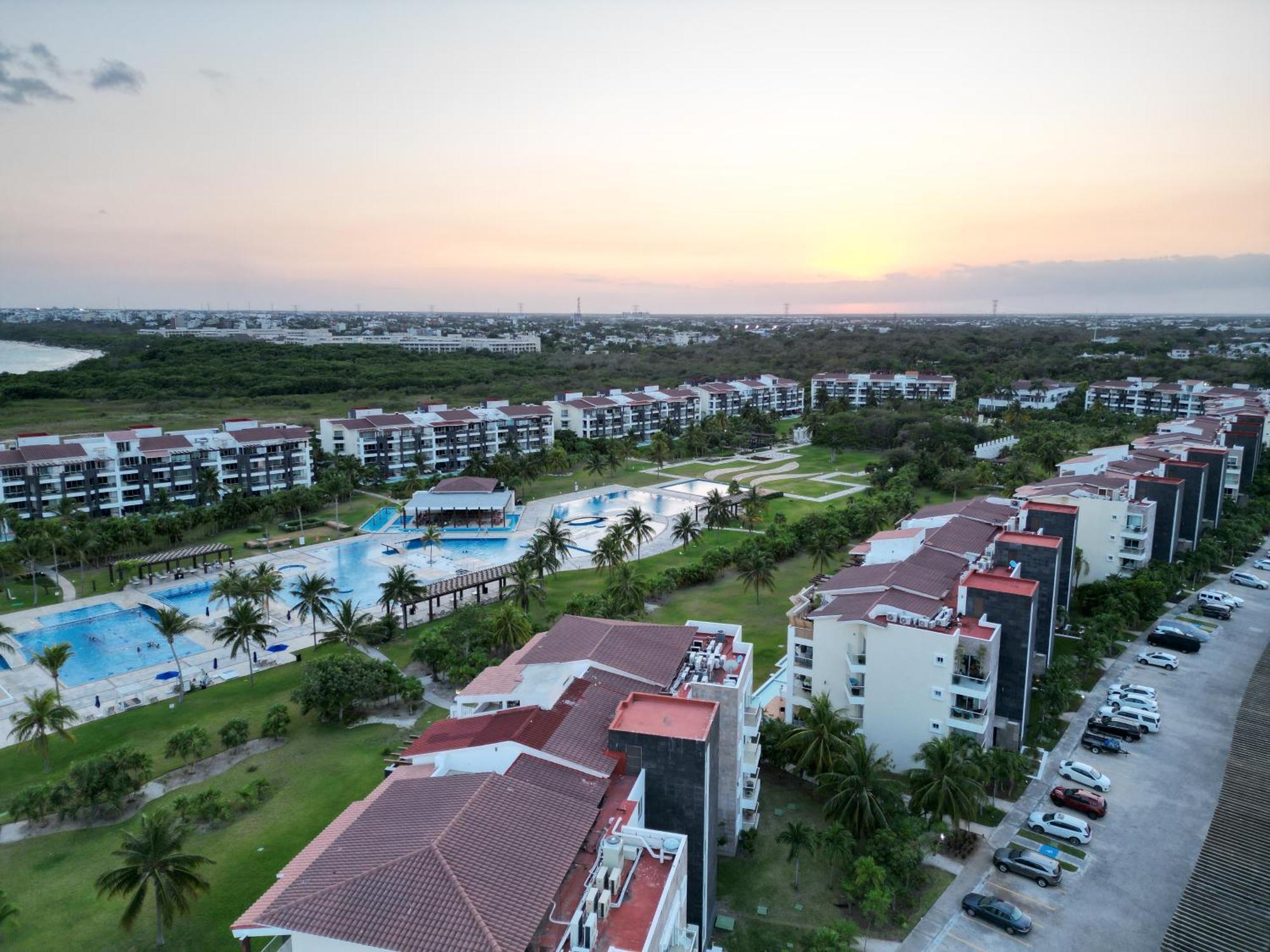 Apartment Luxury Ocean View Penthouse And Private Club Playa del Carmen