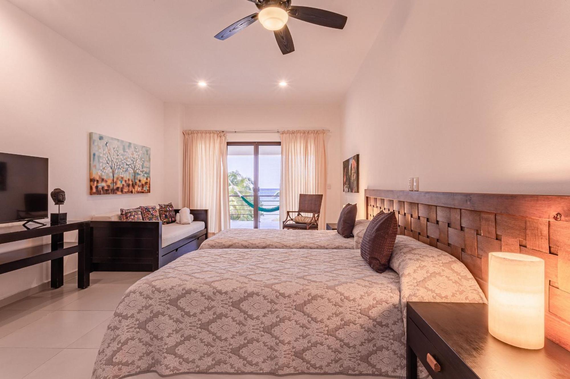 Resort 13bdr Bellamar - Private Chef - Beachfront - Weddings-business Retreats-golf-family Akumal