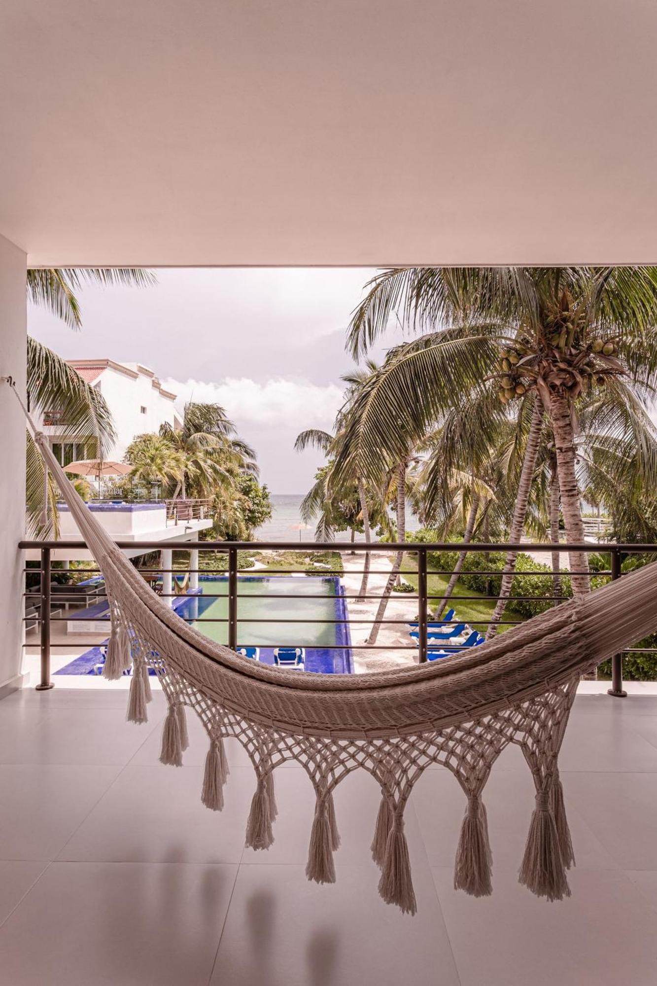 13bdr Bellamar - Private Chef - Beachfront - Weddings-business Retreats-golf-family Akumal