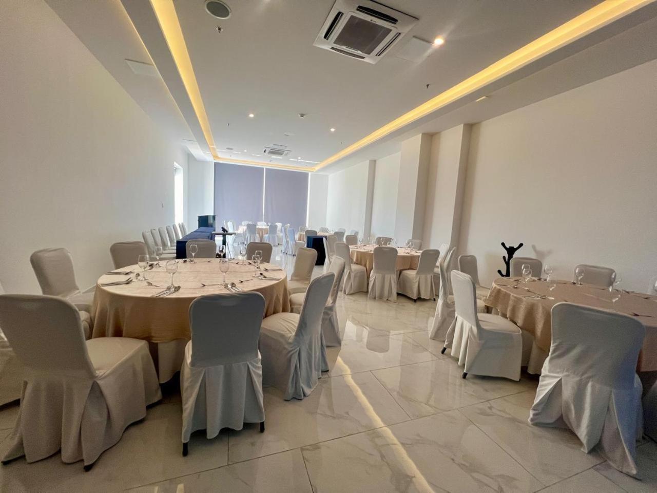 Hotel Wyndham Angelopolis 2*