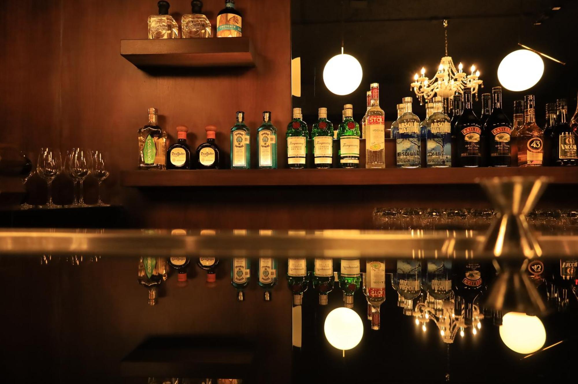 Aristos Hotel