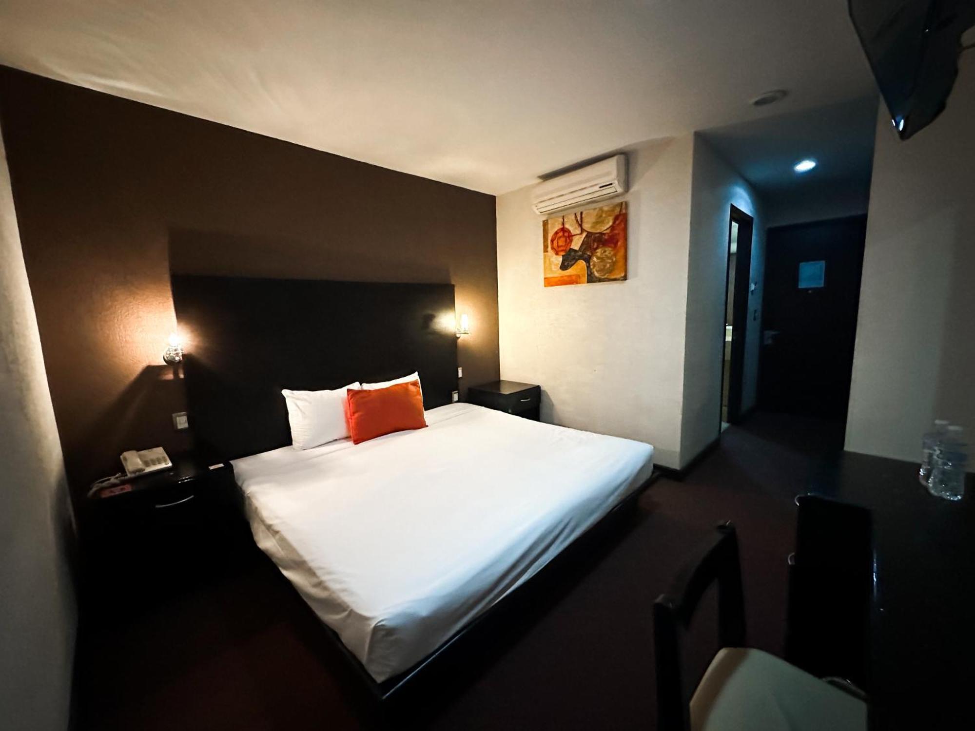 Vista Premium Hotel 4*