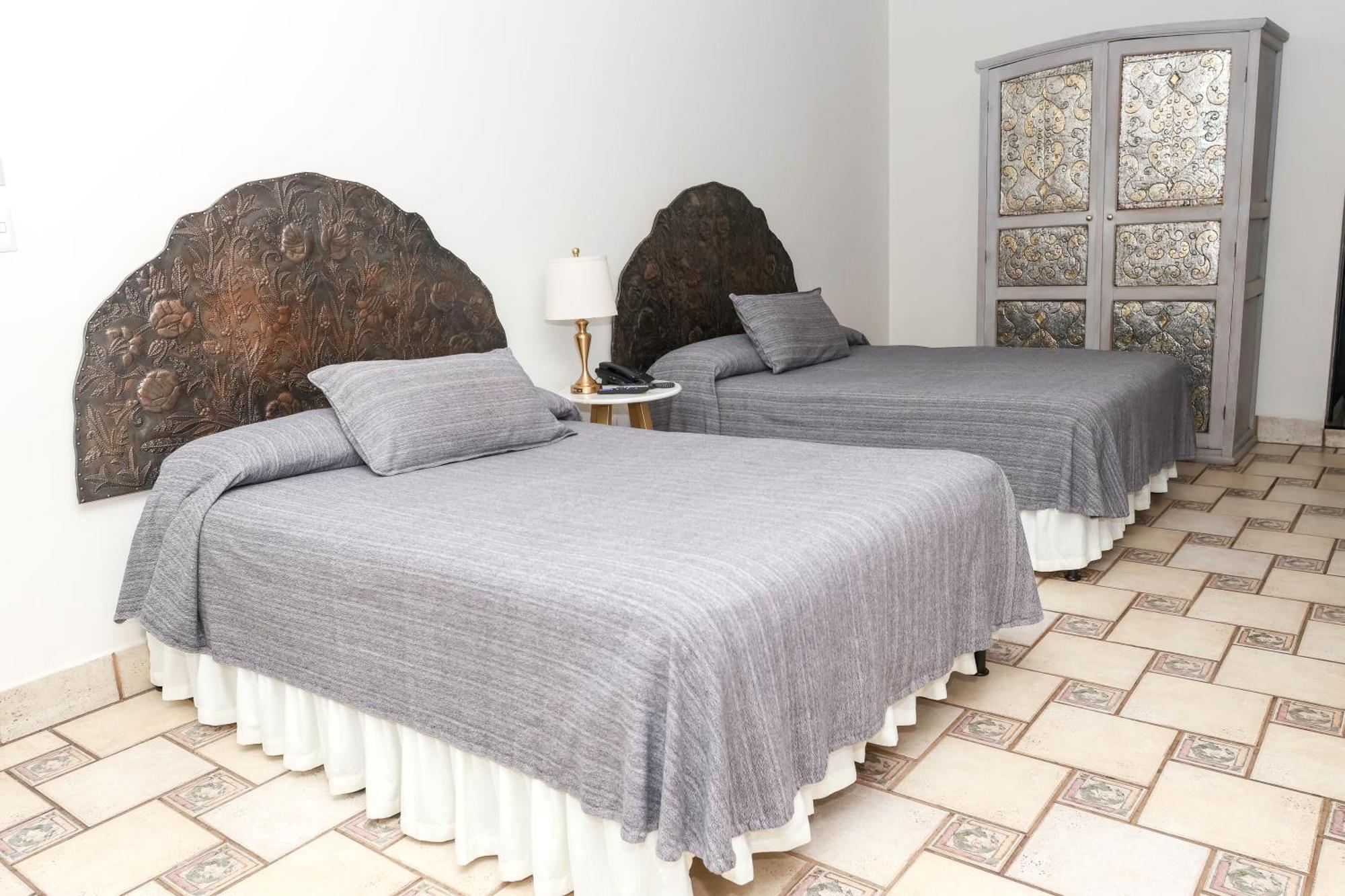 Boutique Naura Centro Hotel