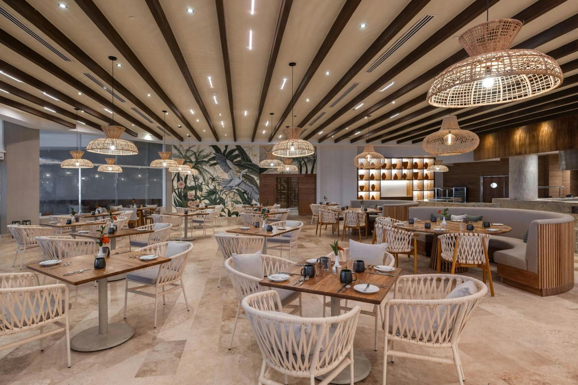 Almare, A Luxury Collection Resort, Isla Mujeres, Adult 5*