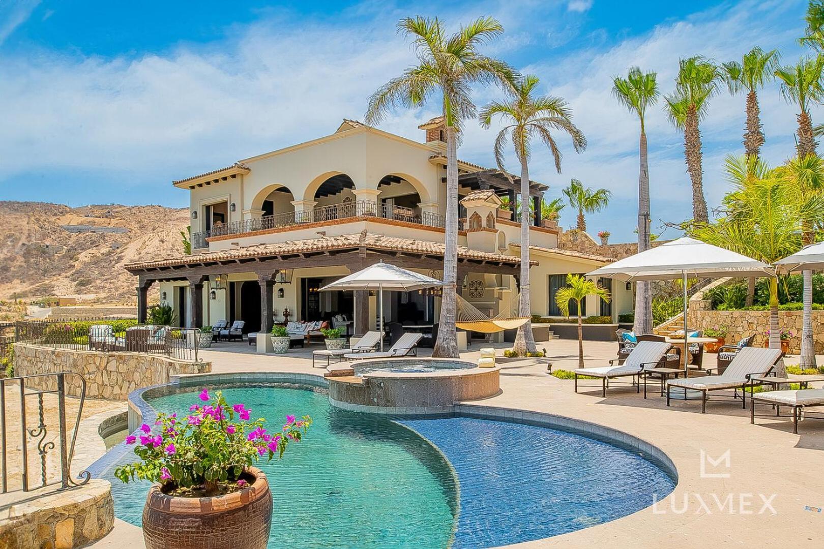 Del Mar Fully Staffed And Access To Golf & Palmilla Dunes Club Villa *