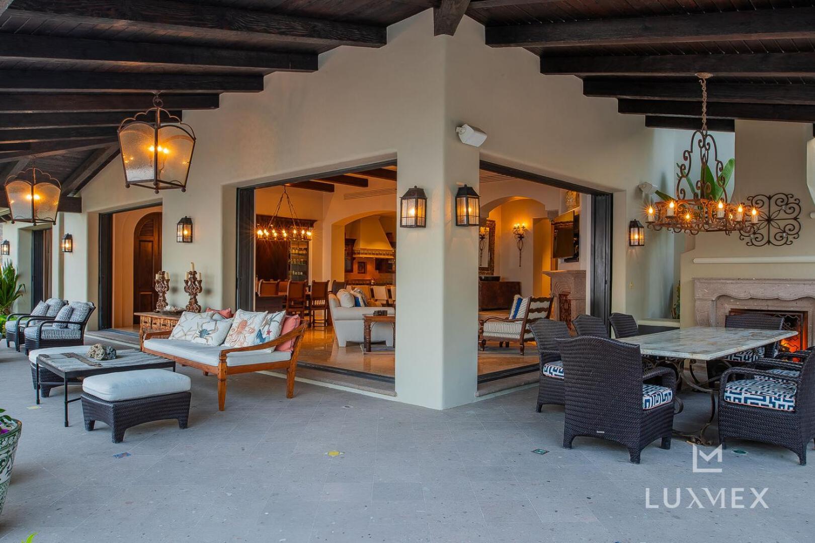 Del Mar Fully Staffed And Access To Golf & Palmilla Dunes Club Villa *