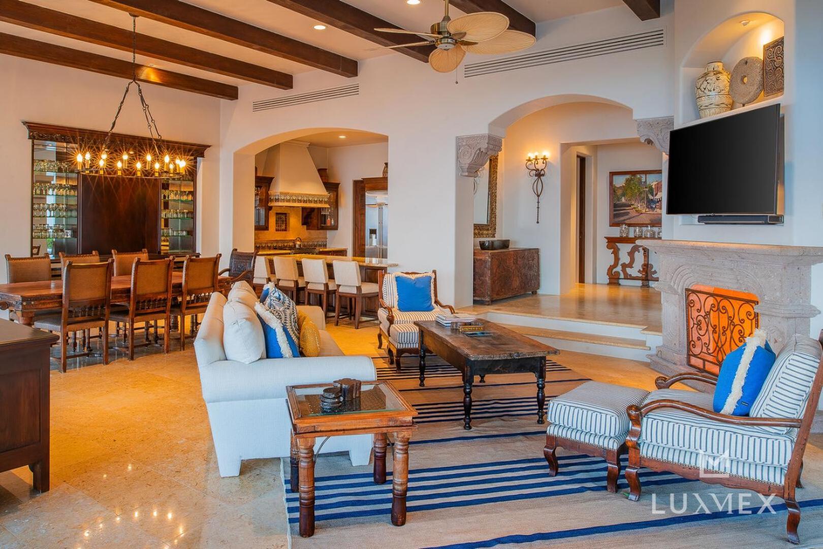 Del Mar Fully Staffed And Access To Golf & Palmilla Dunes Club