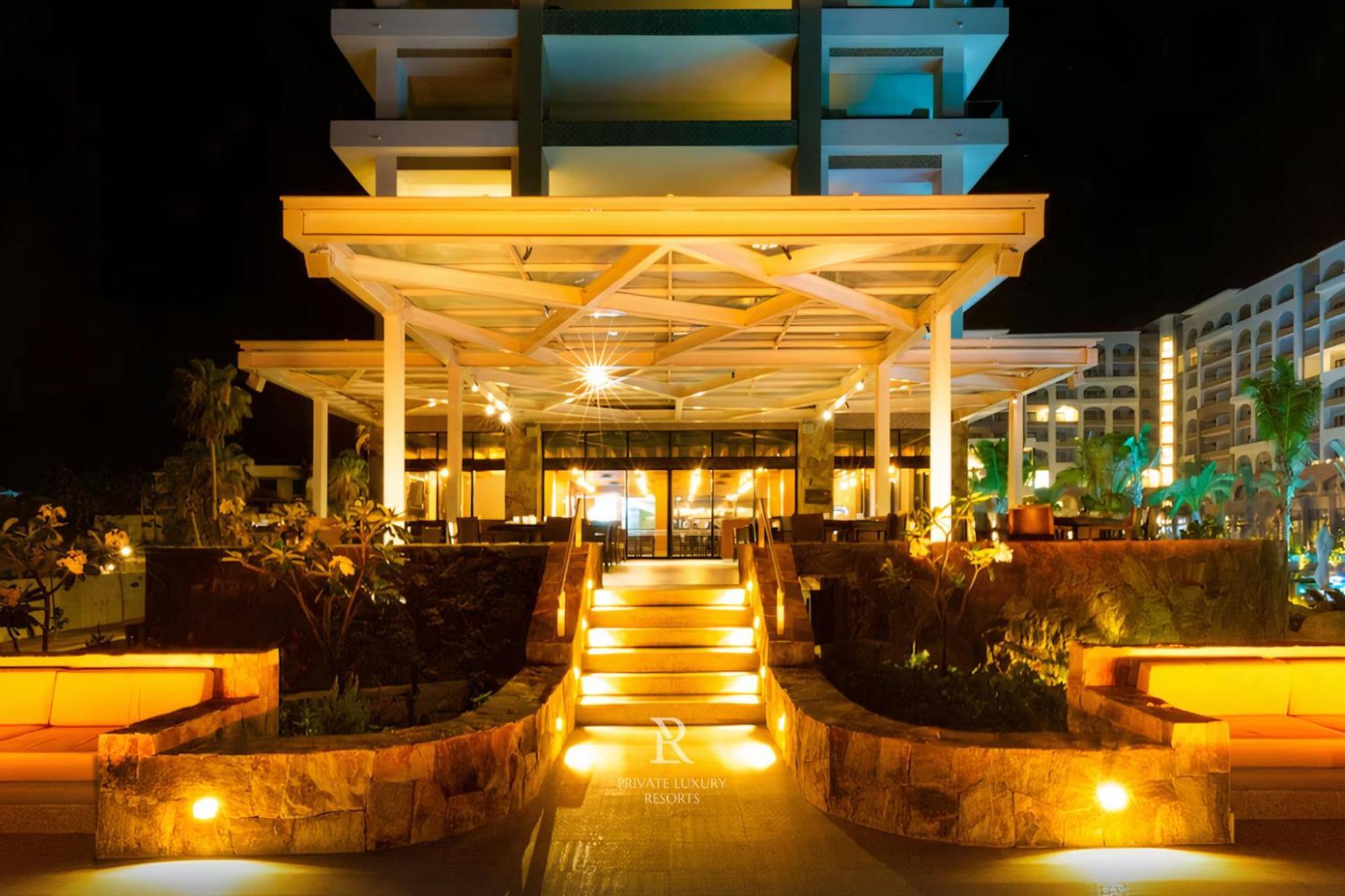 Two Bedroom Ocean-front - La Valencia Resort