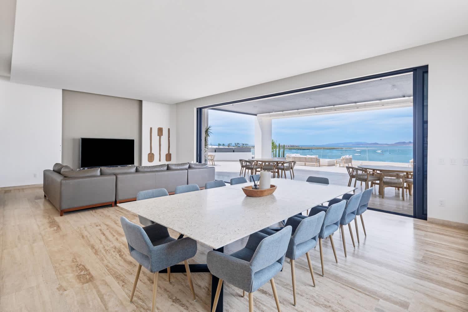Live Aqua Private Residences * La Paz