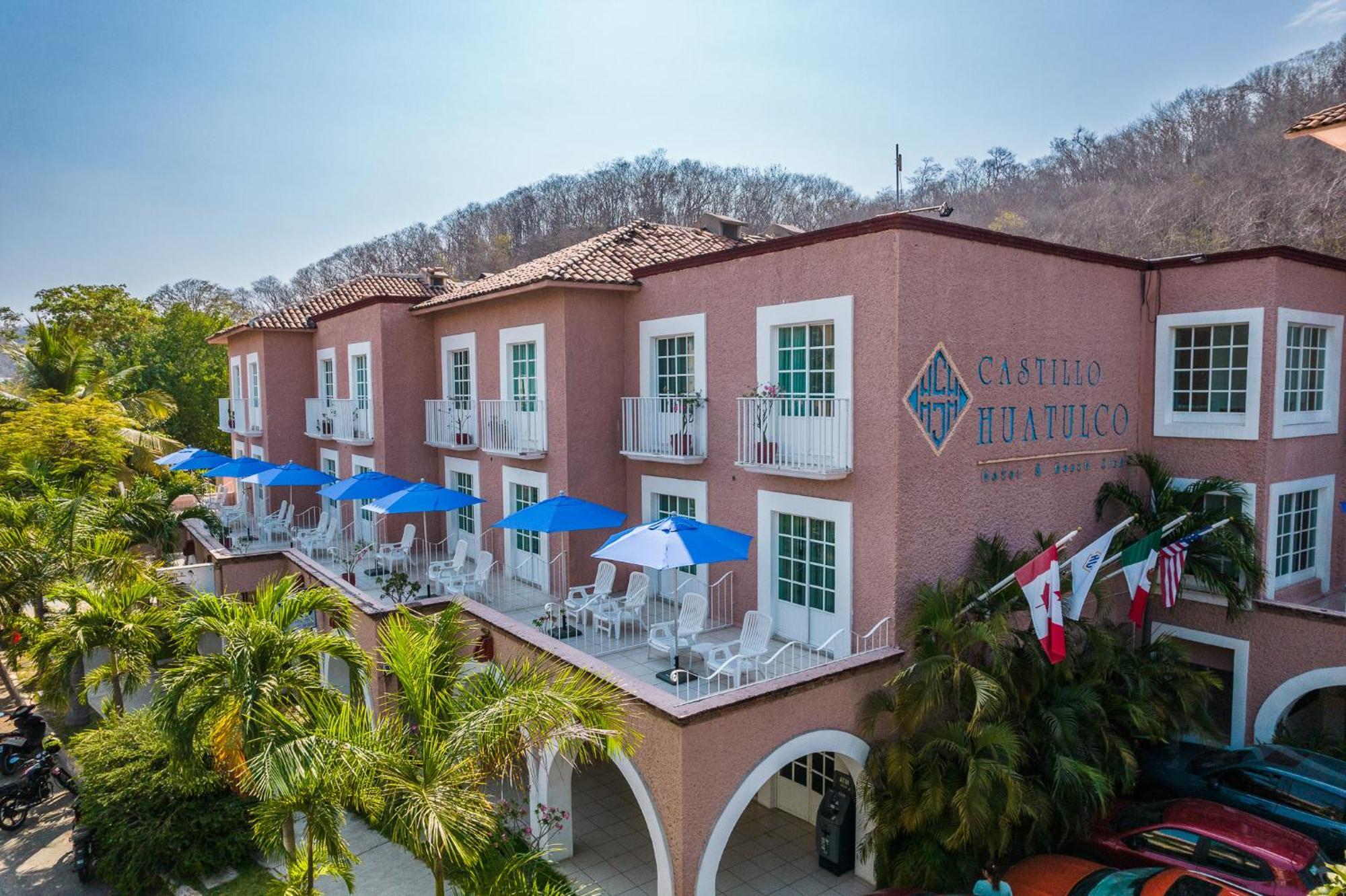 Castillo Huatulco & Club Hotel 4*