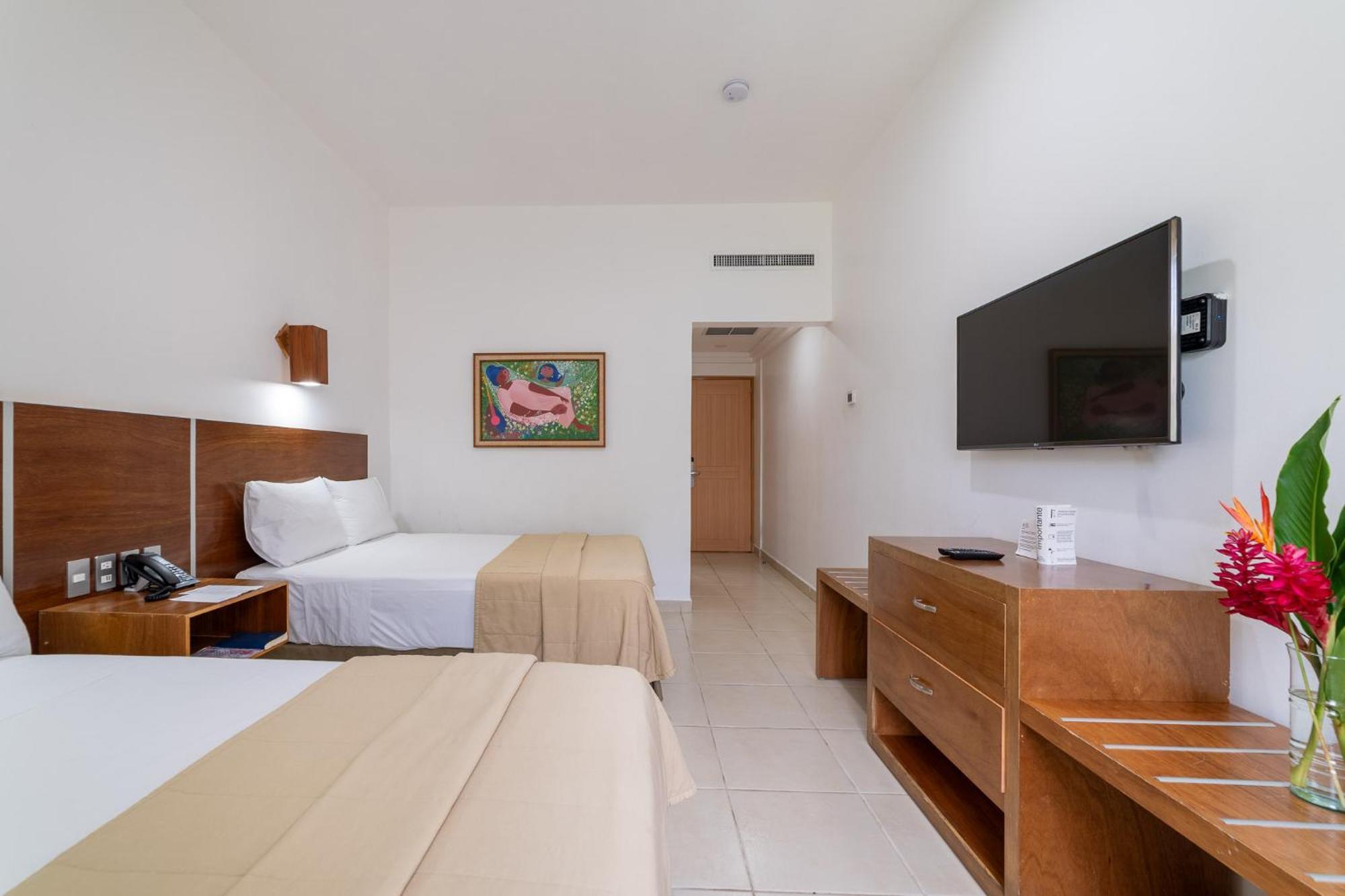 Castillo Huatulco & Club Hotel Santa Cruz Huatulco