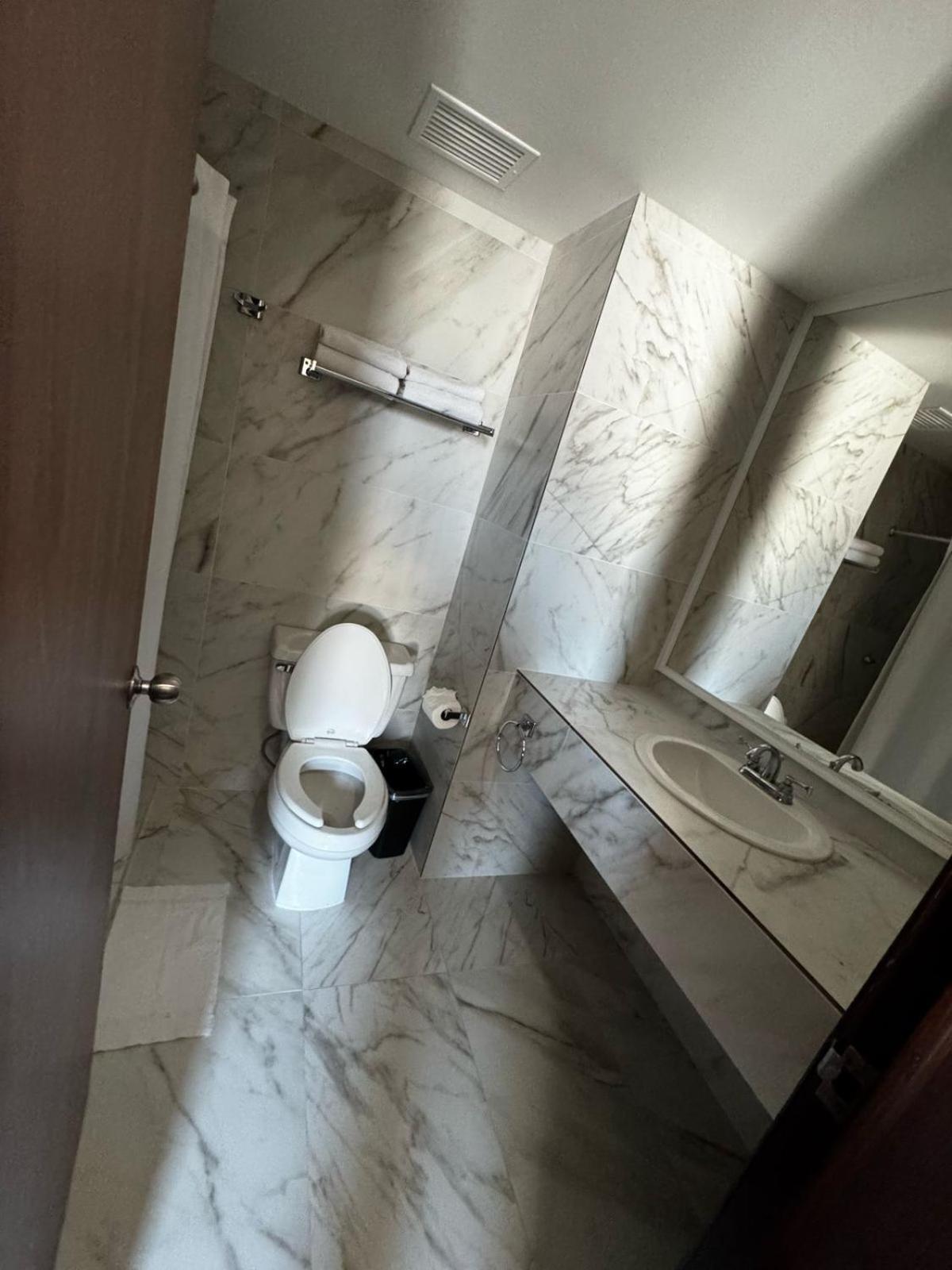 Vista Premium Hotel