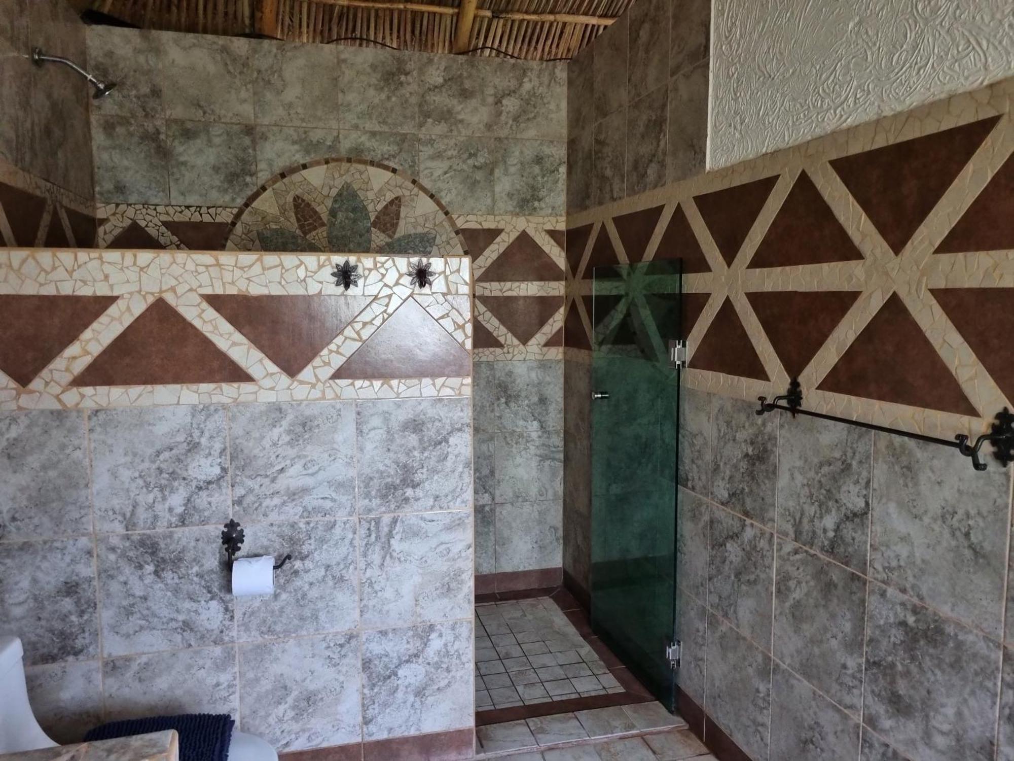 Lodge Eco Tahawi *