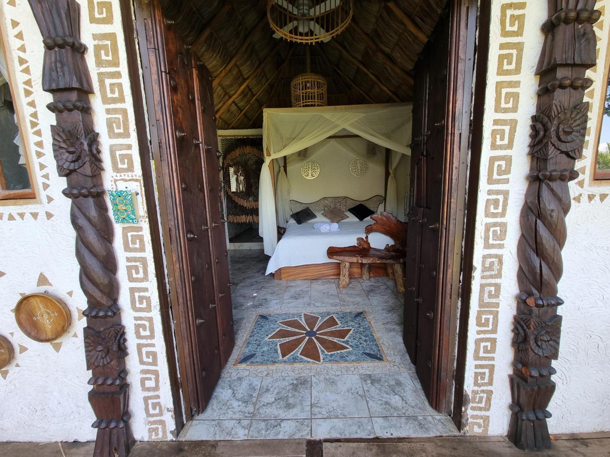 Lodge Eco Tahawi *