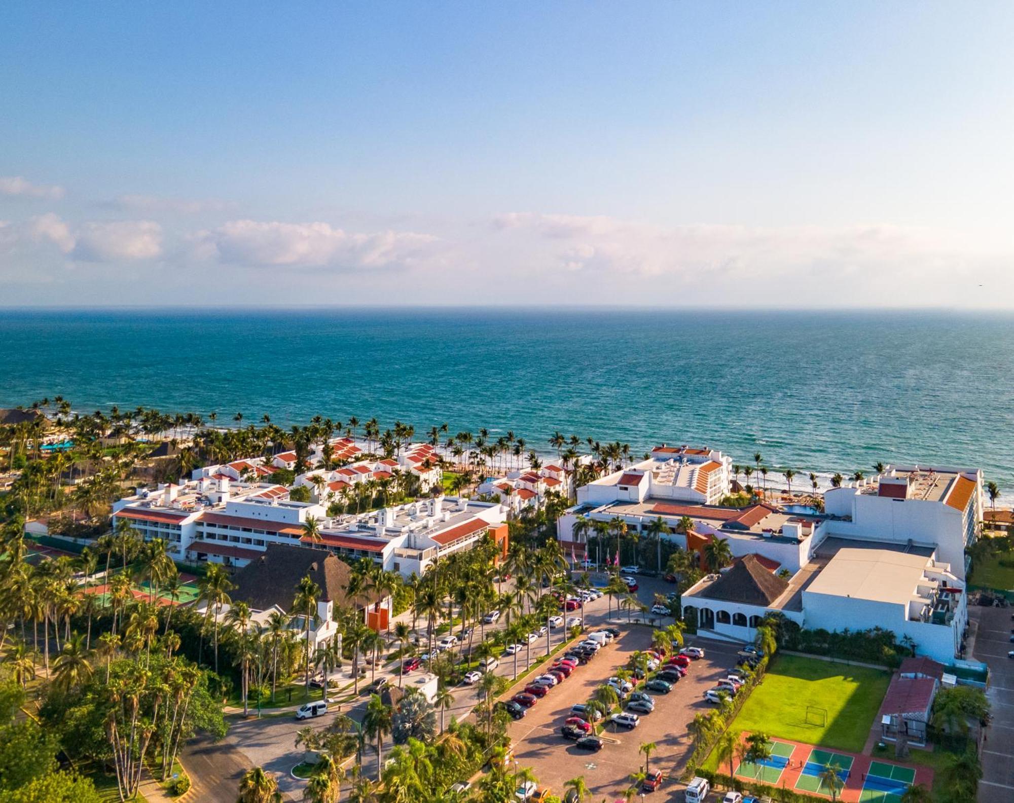 Marival Emotions Resort & Suites Riviera Nayarit By Mercure Resort 5*