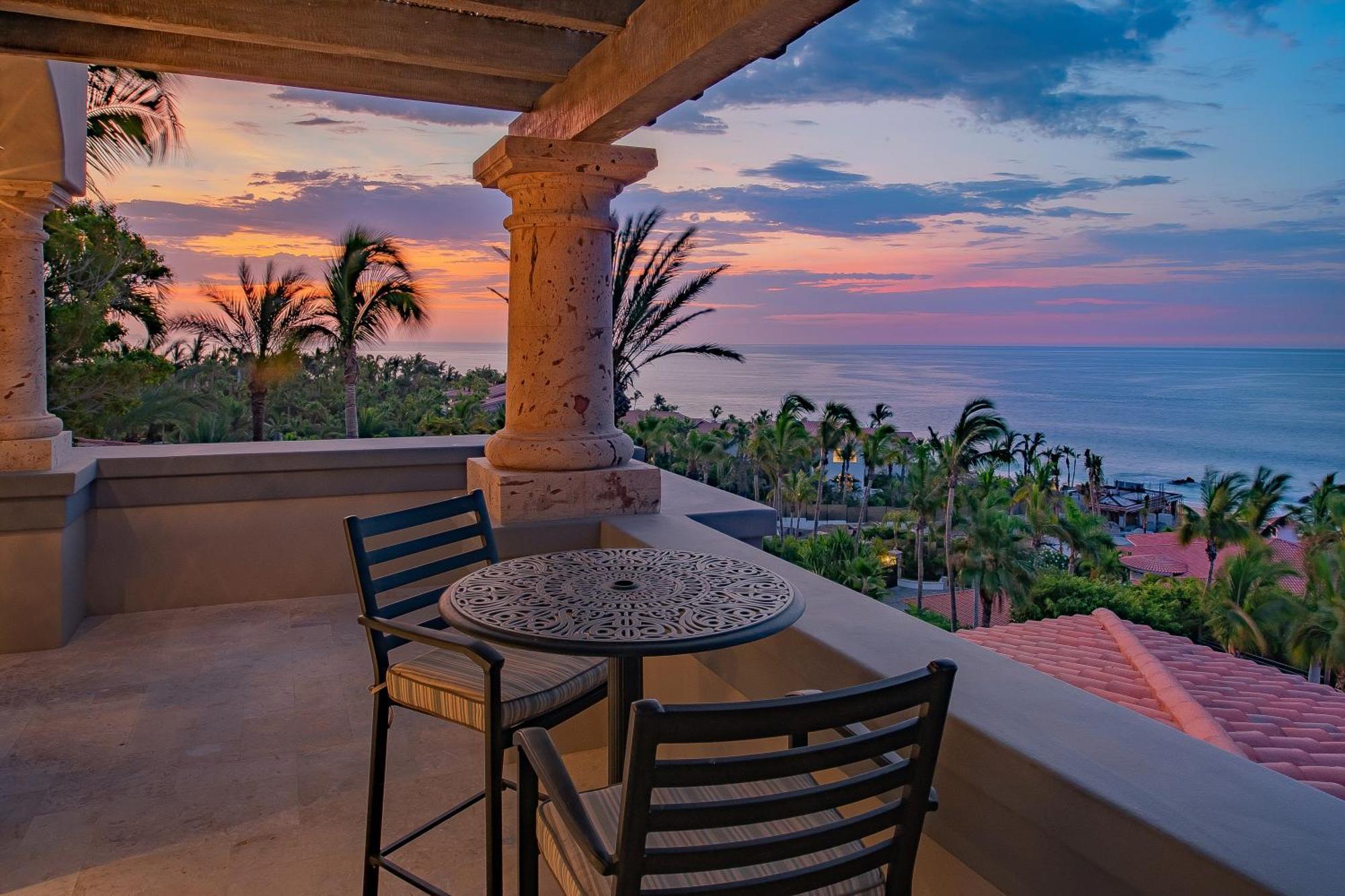 Beautiful 3 Bd With Staff And Steps From The In Del Mar Palmilla Villa *
