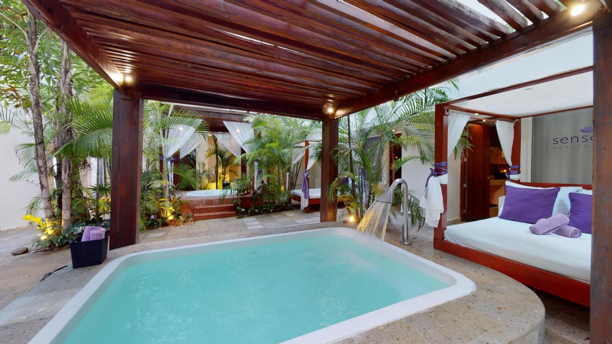 Grand Oasis Palm Cancun