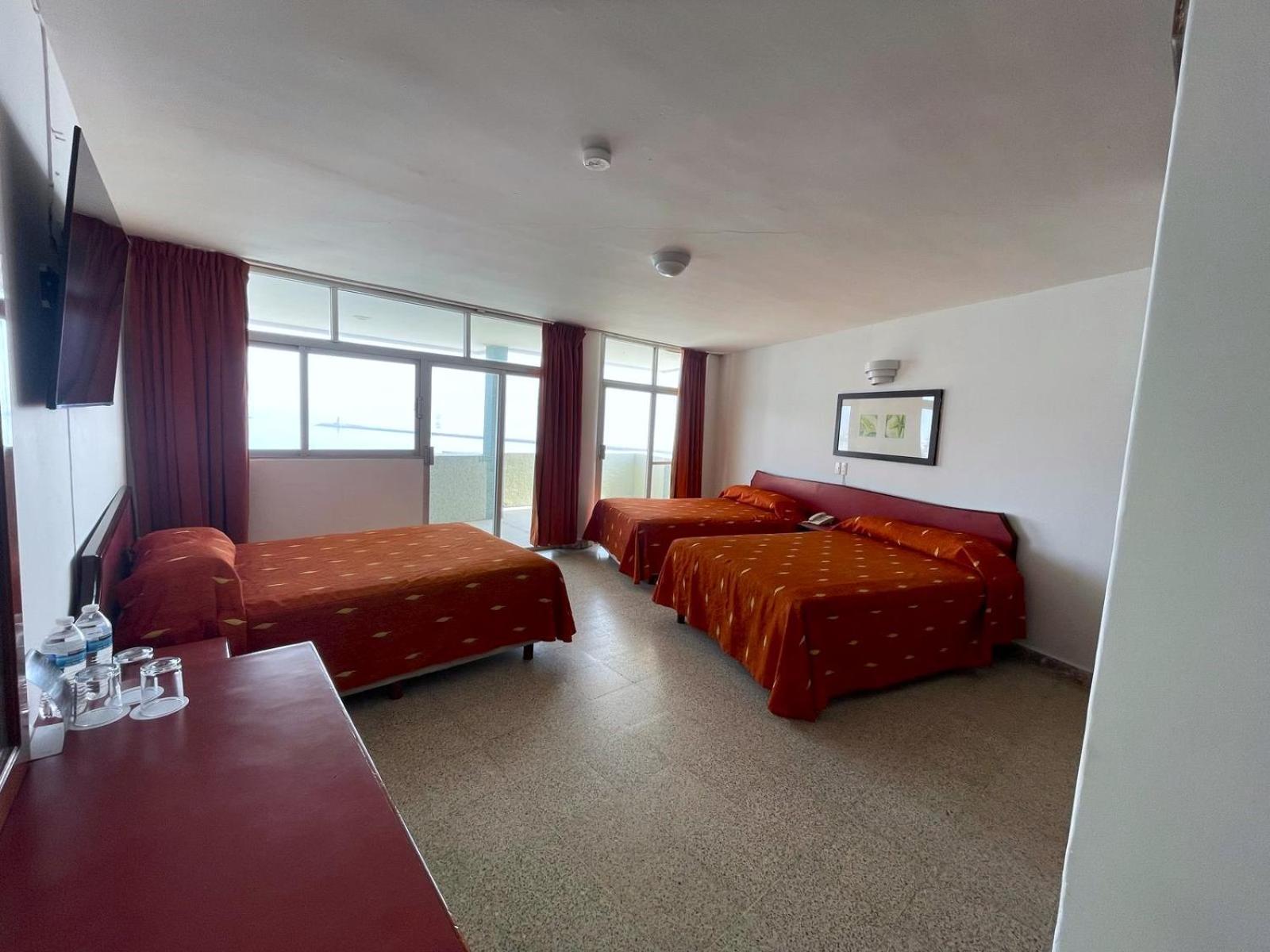 Hotel Royalty 3*