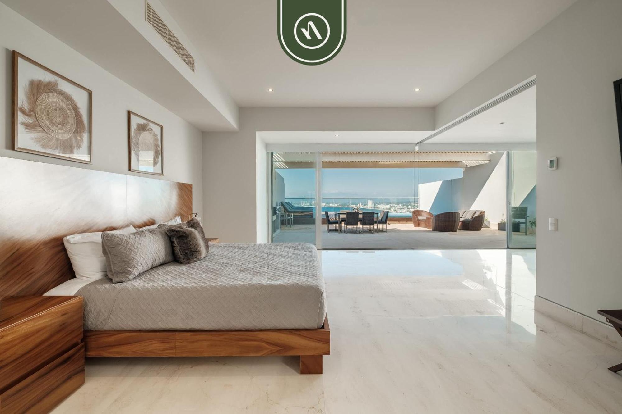 Oceanview 3 Bedroom Penthouse With Private Terrace - Bbq *