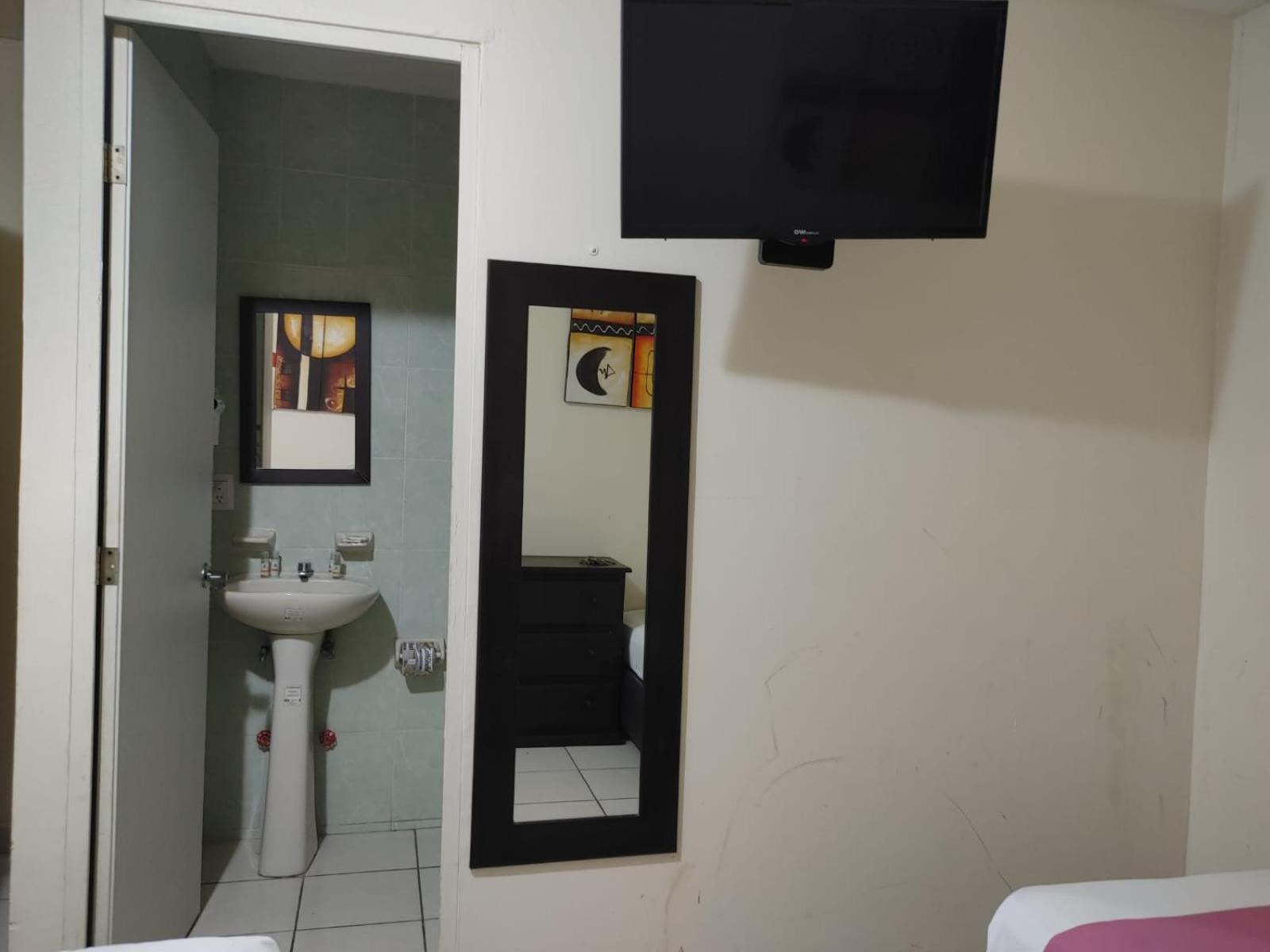 Tradicional Savaro Sa De Cv Hotel Zihuatanejo