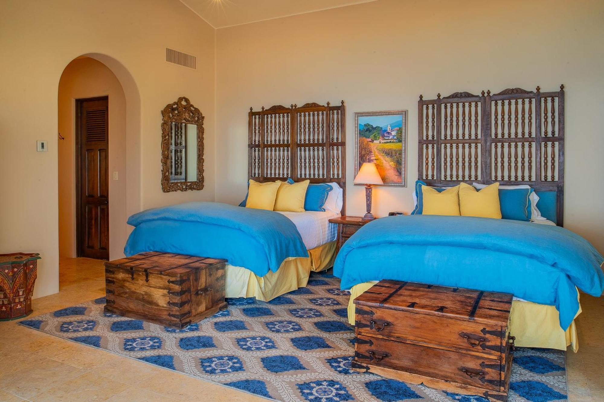 Villa Del Mar Fully Staffed And Access To Golf & Palmilla Dunes Club