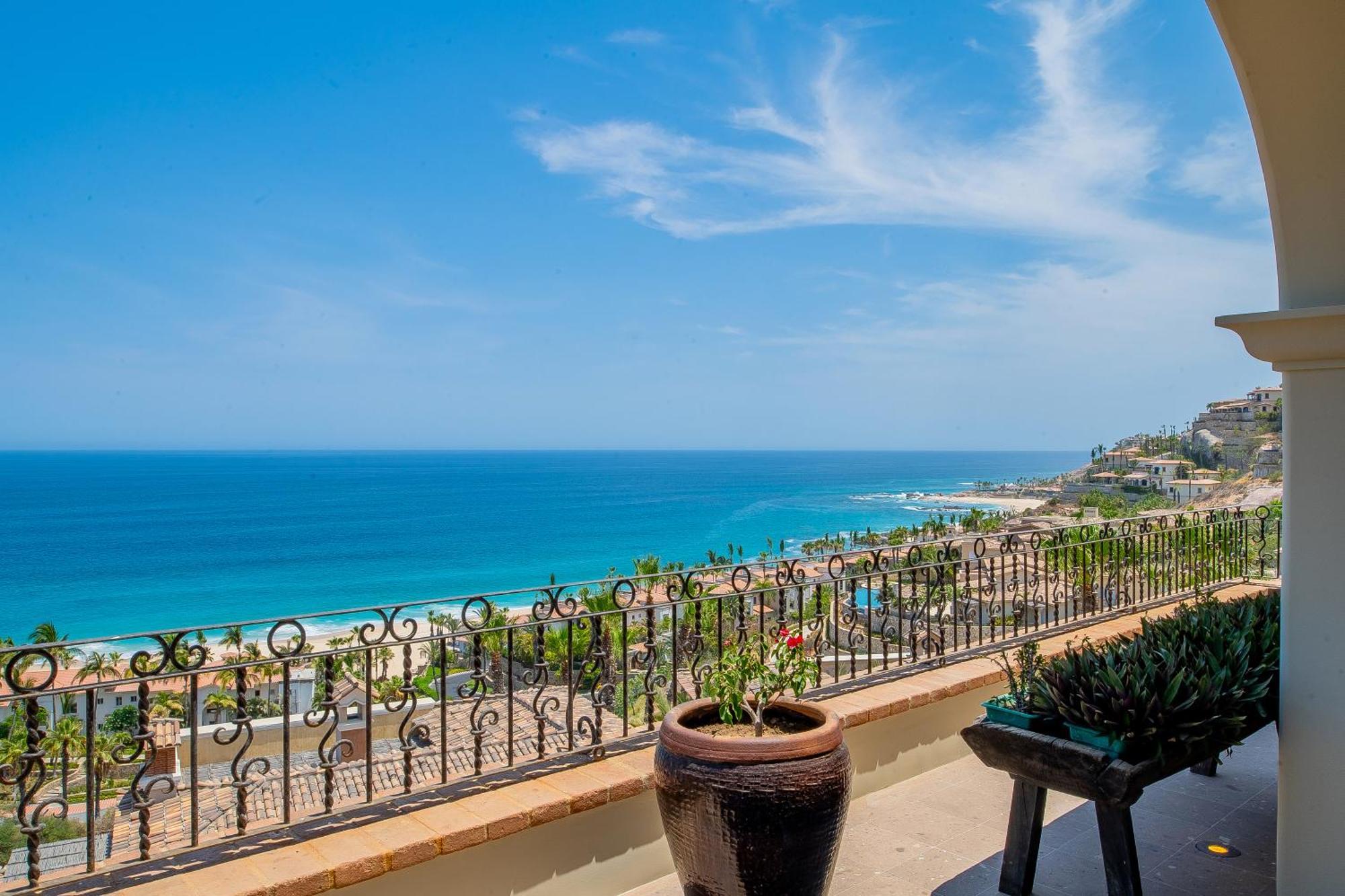 Villa Del Mar Fully Staffed And Access To Golf & Palmilla Dunes Club *