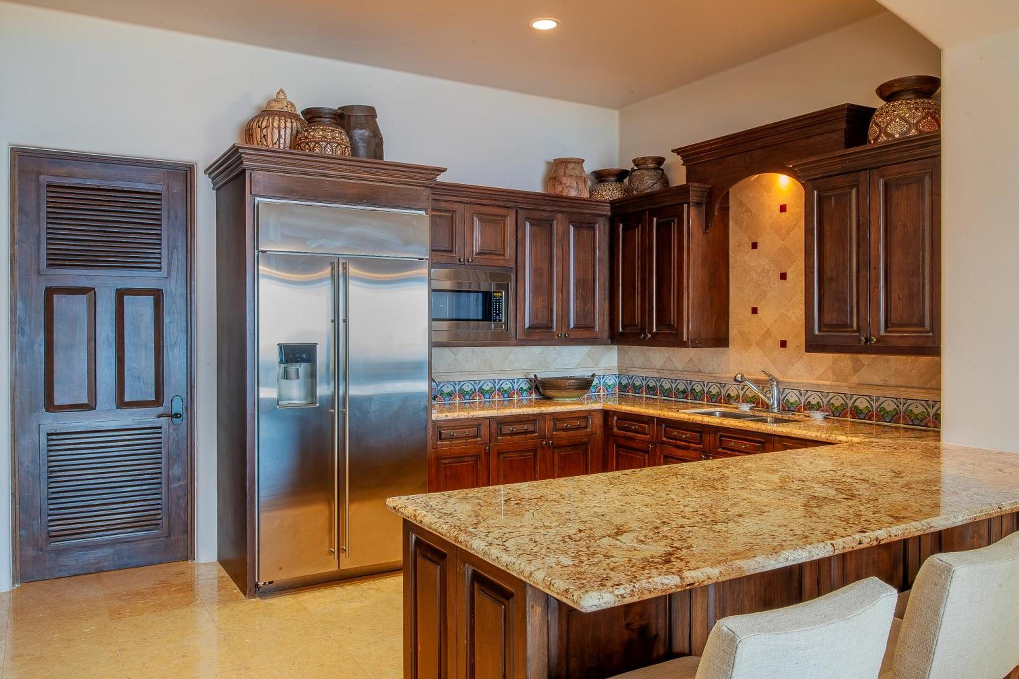 Del Mar Fully Staffed And Access To Golf & Palmilla Dunes Club Villa *