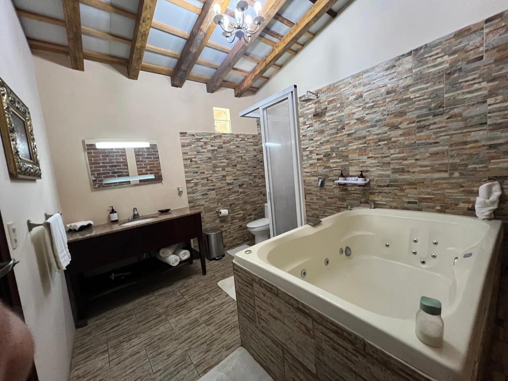 Hacienda Del Boutique Ajijic