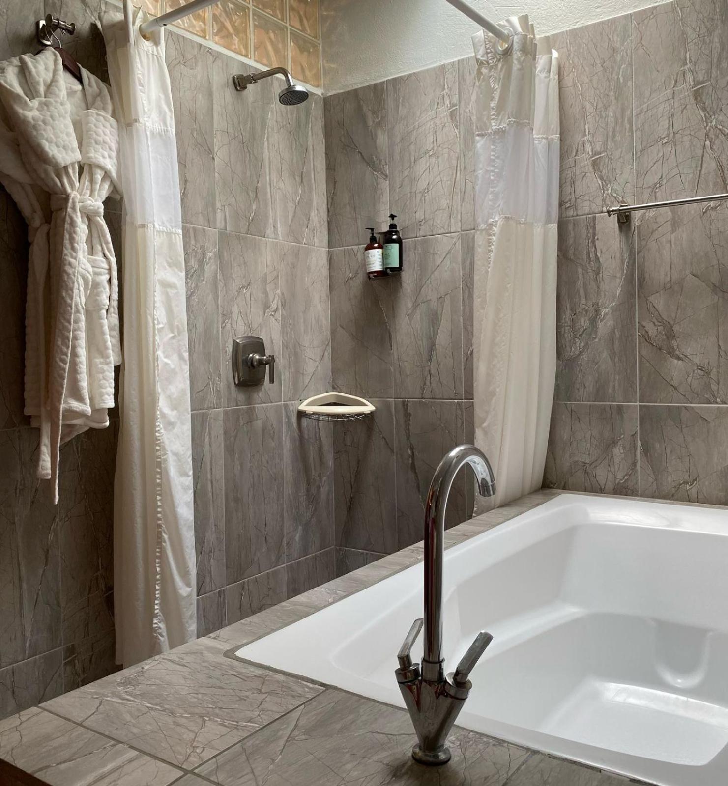Hotel Hacienda Del Boutique Ajijic