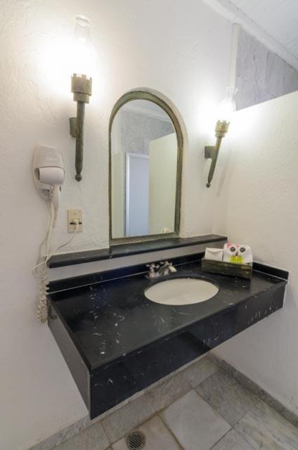 Hotel Castillo De Santa Cecilia 4*