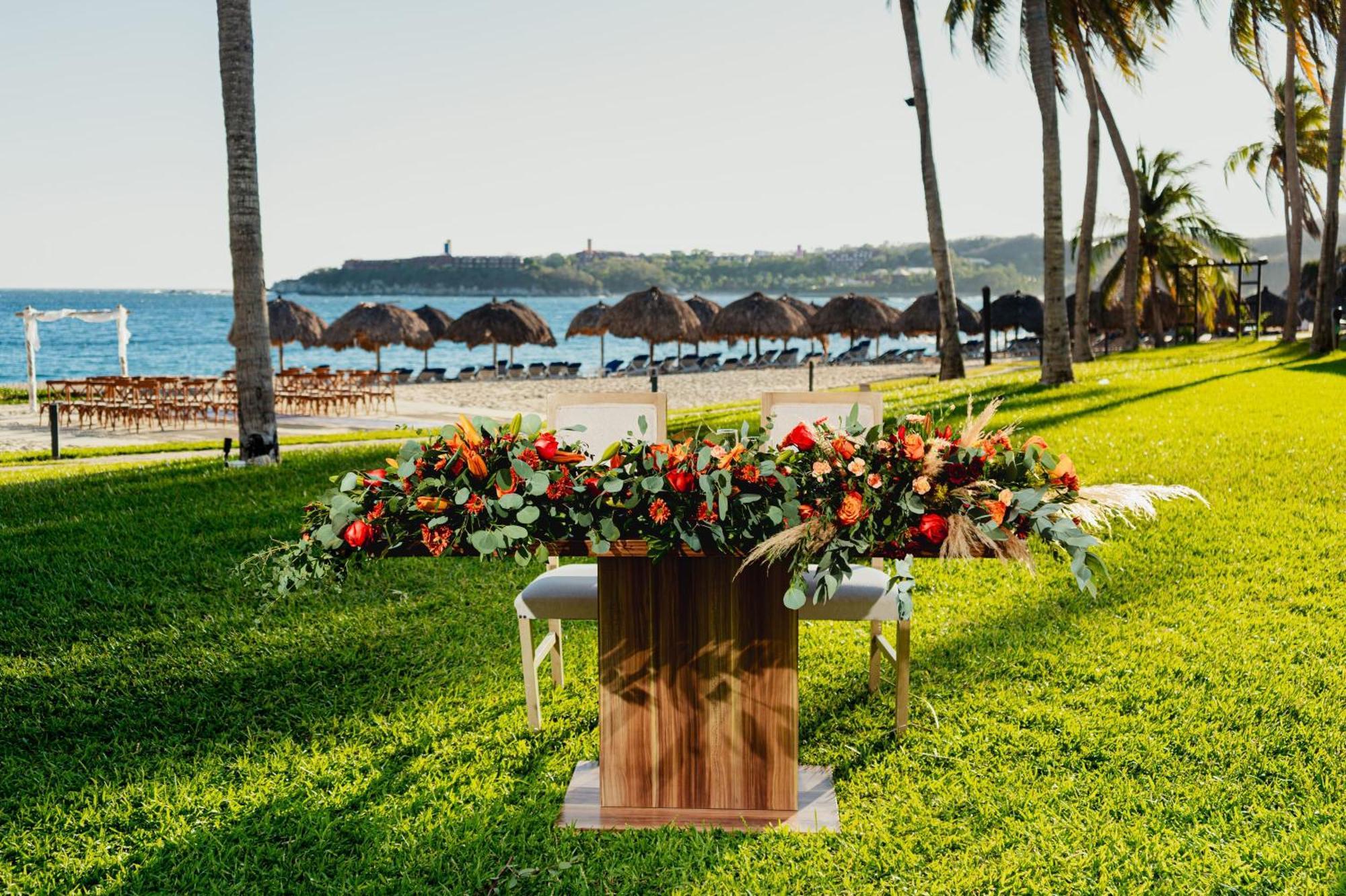 Camino Real Zaashila Huatulco 5*