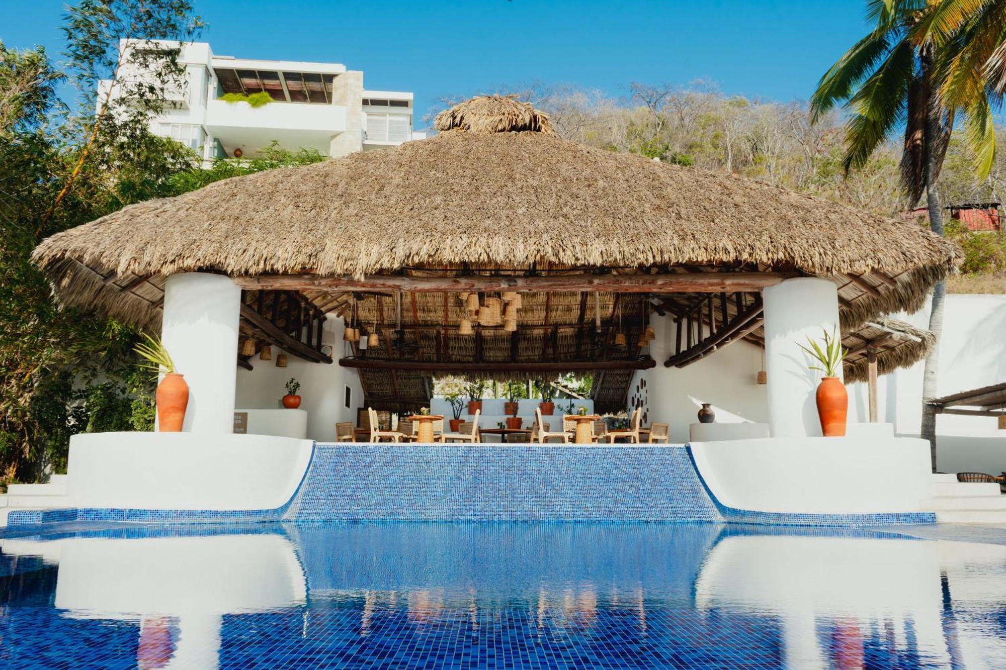 Camino Real Zaashila Huatulco Hotel