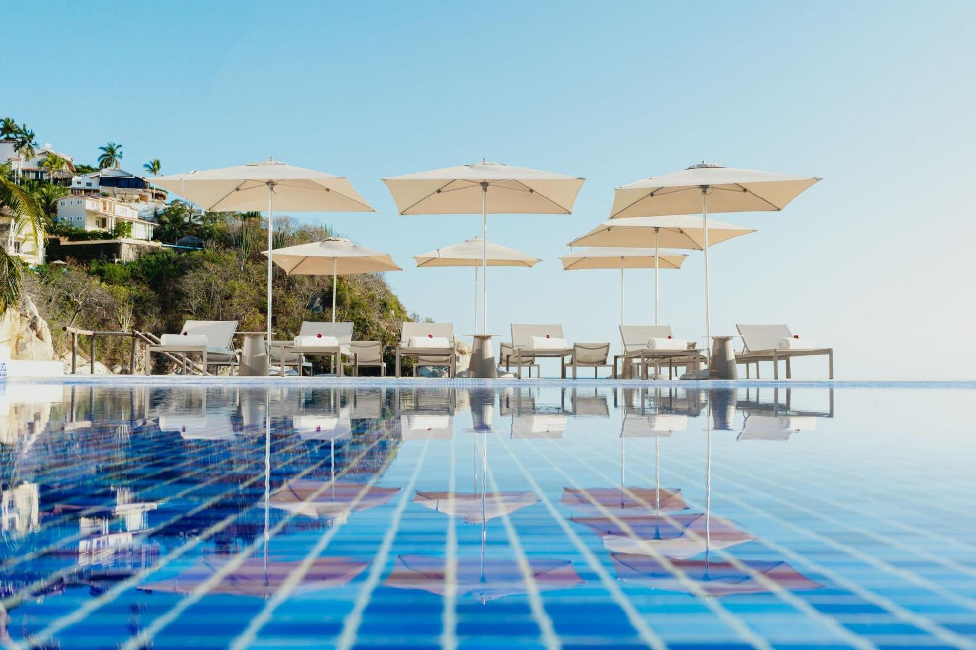 Camino Real Zaashila Huatulco Hotel 5*