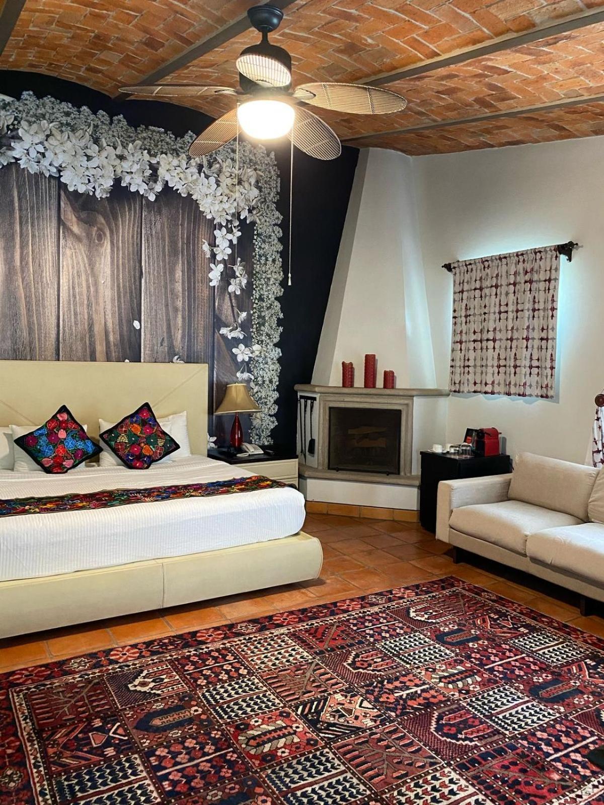 Hacienda Del Boutique Hotel Ajijic