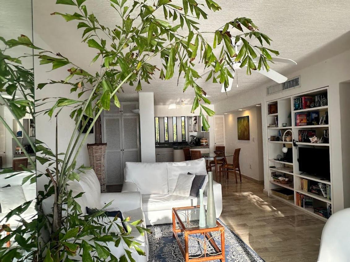 Apartment A La Orilla Del Mar Puerto Juarez *