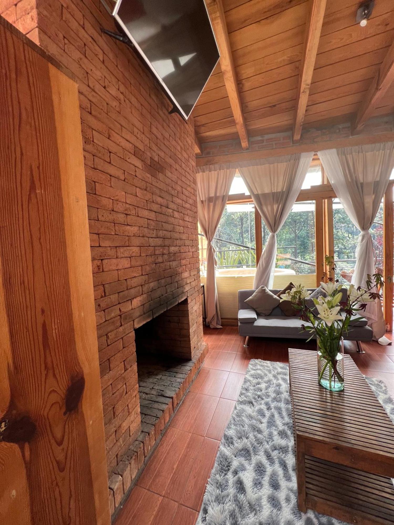 Encino House Boutique Hotel Valle de Bravo
