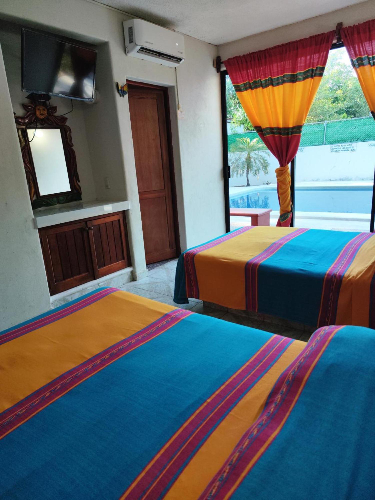 Hotel J.b.