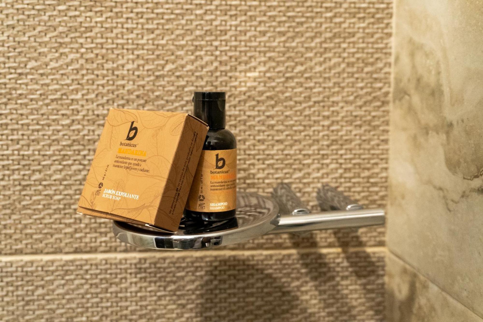 Casa De Adobe Gallery & Luxury Boutique Hotel