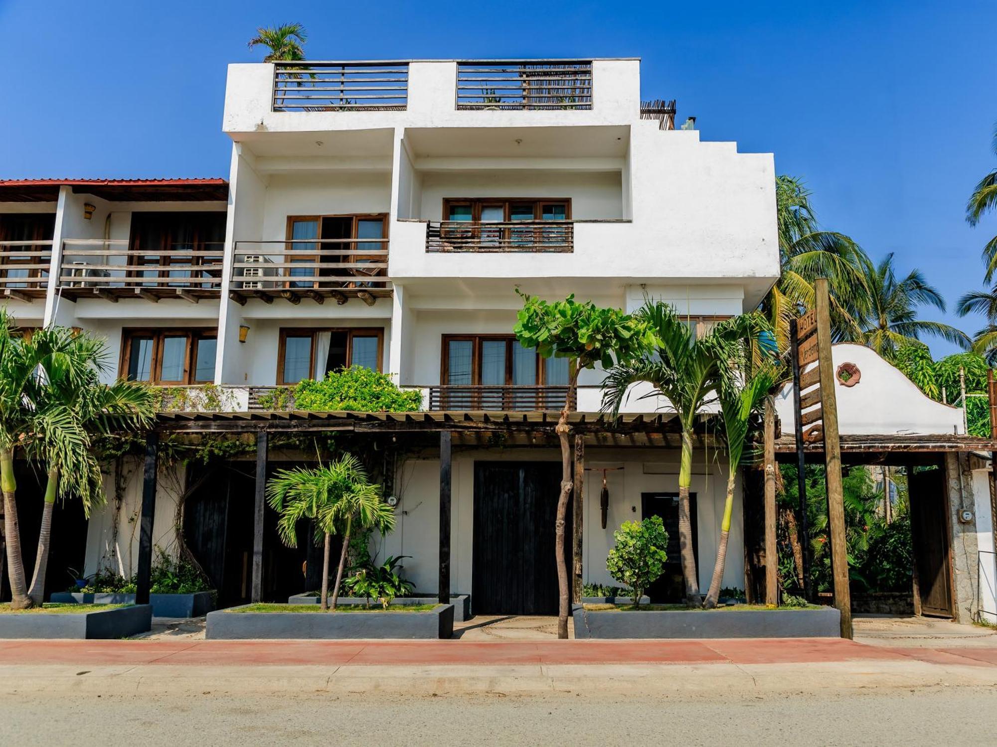 Capital O Verdemar Hotel Acapulco
