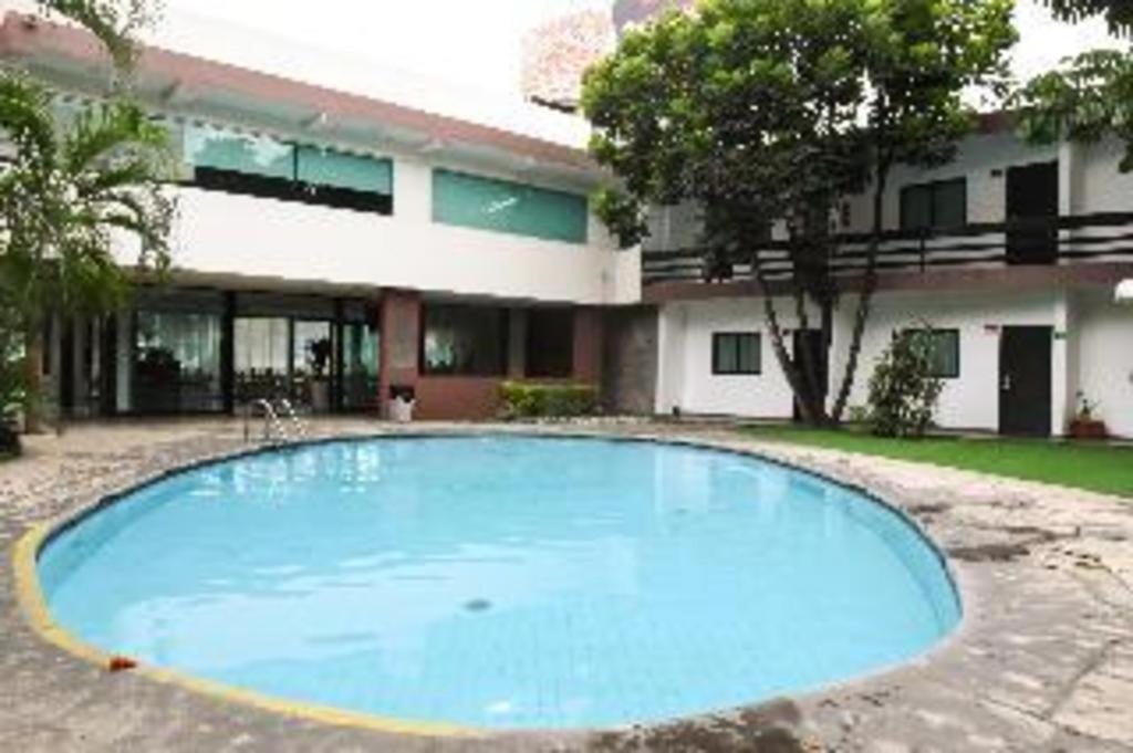 Portonovo Plaza Expo Hotel