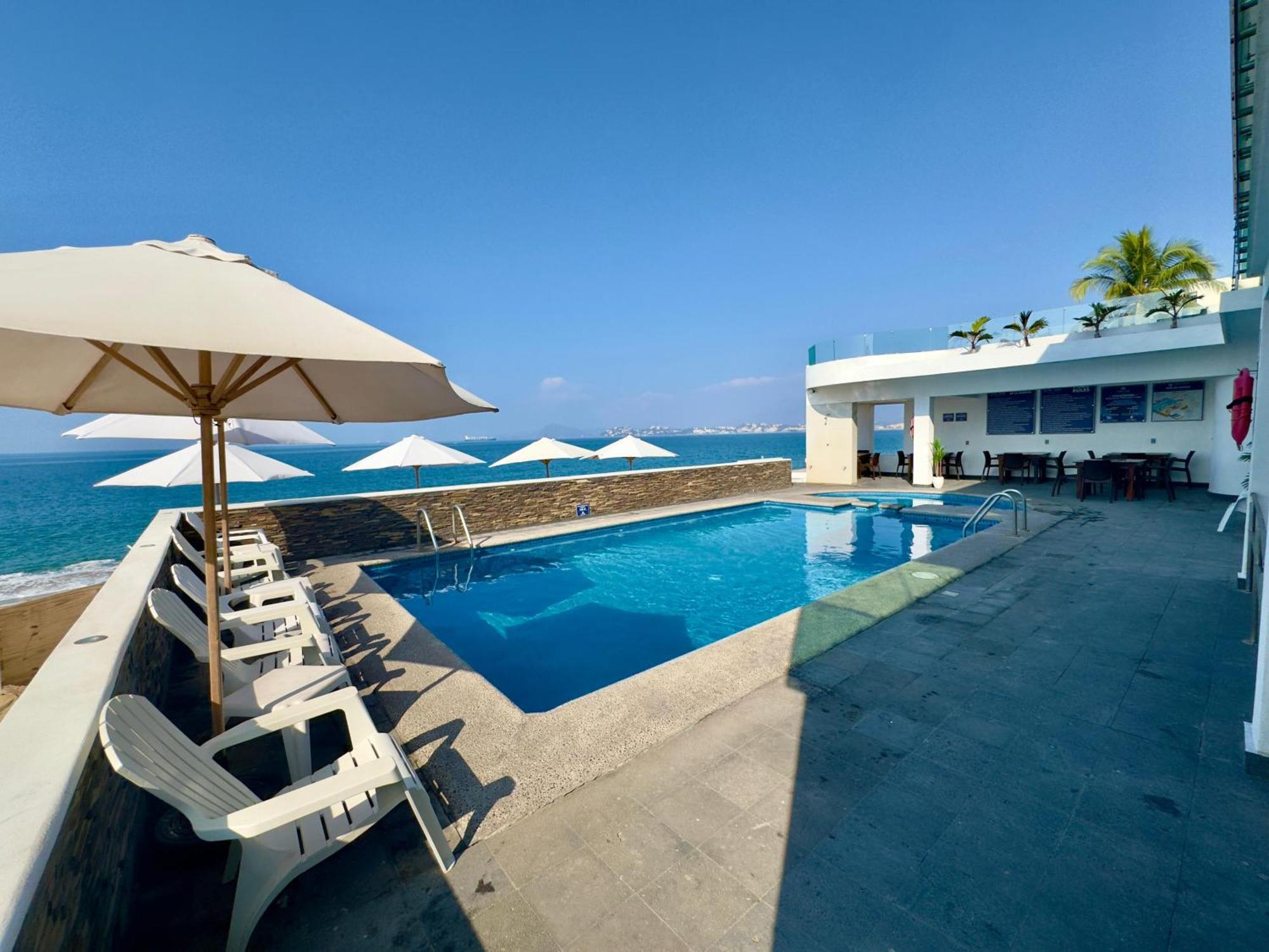Hotel Star Manzanillo
