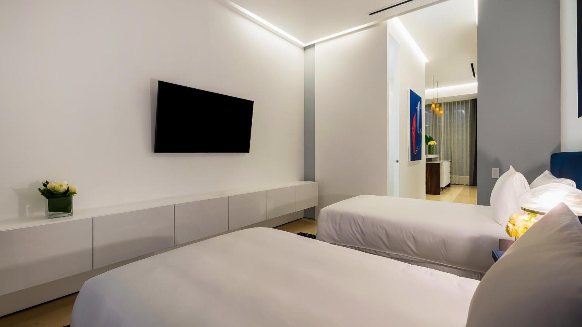 Pier 57 - 710 Fabulous & Luxurious 2 Bedroom Penthouse Holiday home *
