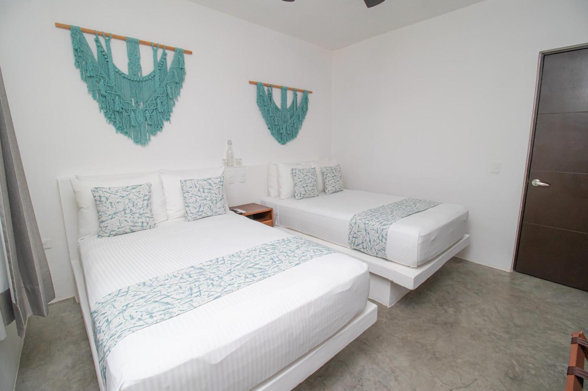 Hau Holbox, Oceanfront Boutique Hotel