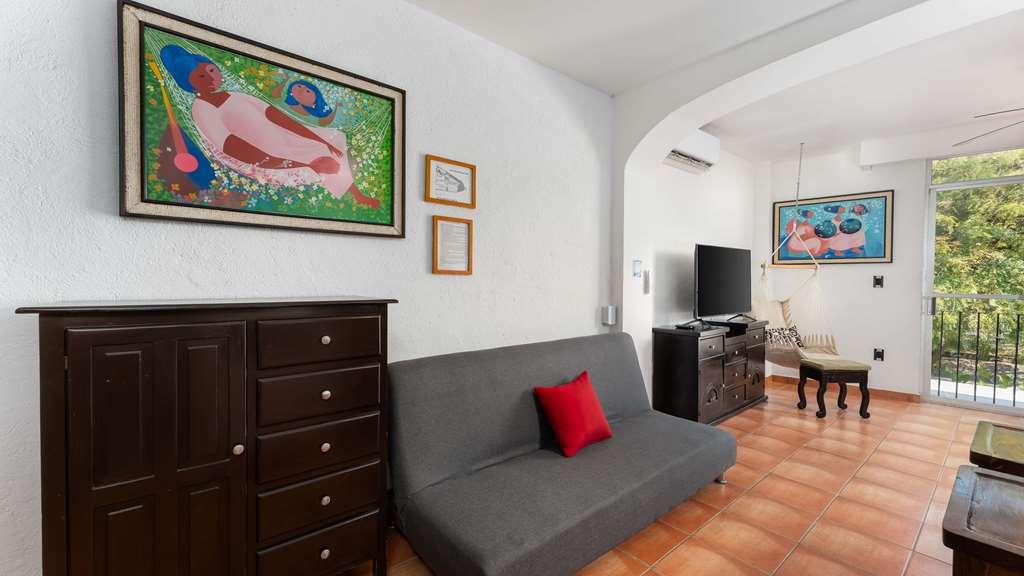 Western Chahue 4*