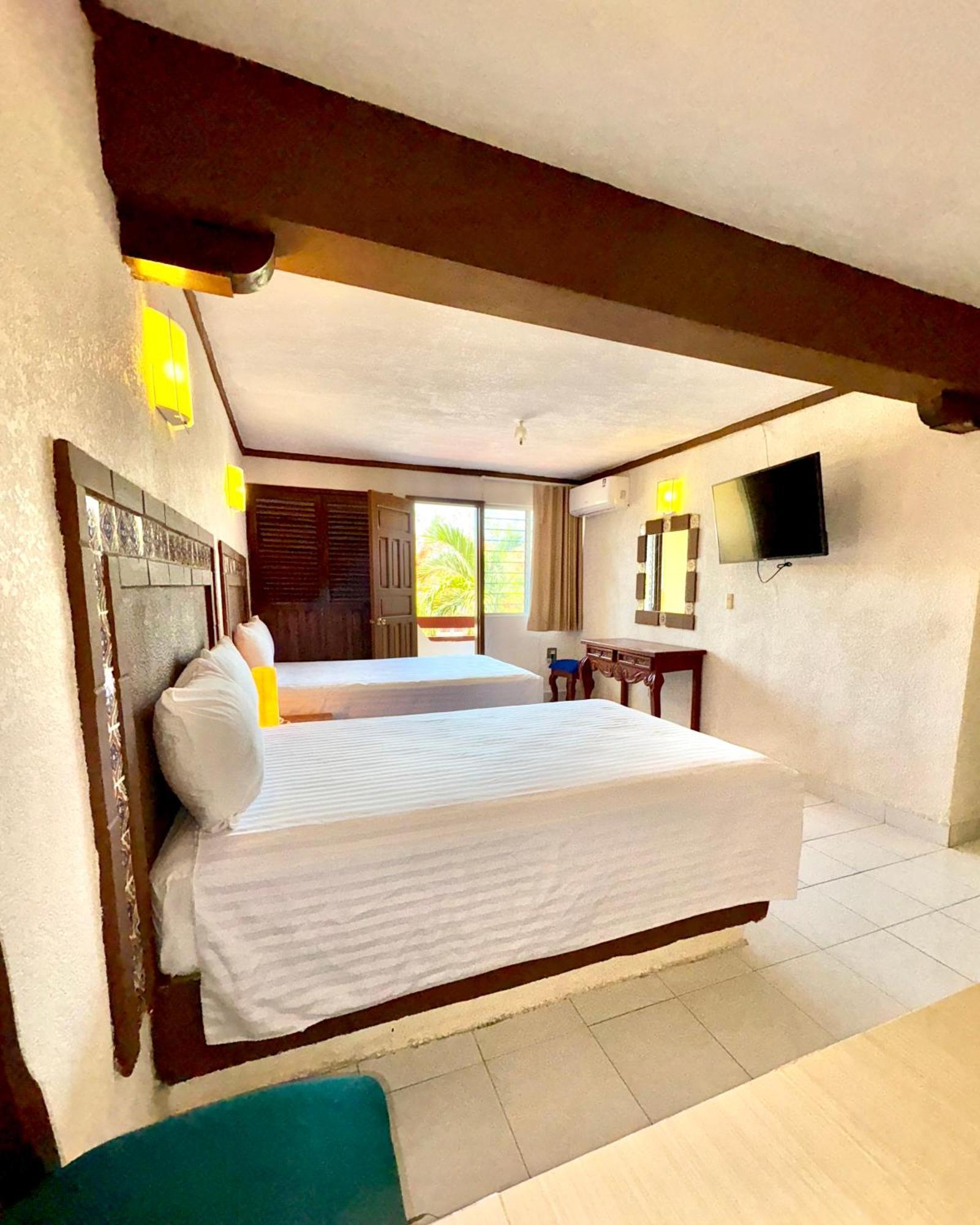 Center 3* Cancun